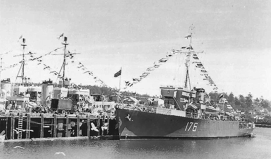 Royal Canadian Navy : HMCS Sault Ste Marie