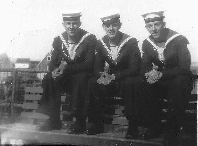 Royal Canadian Navy : HMCS Magnificent